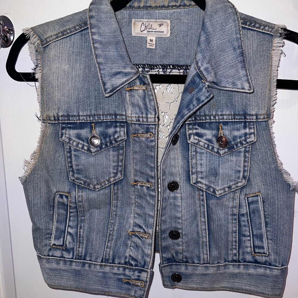 Denim sleeveless jacket